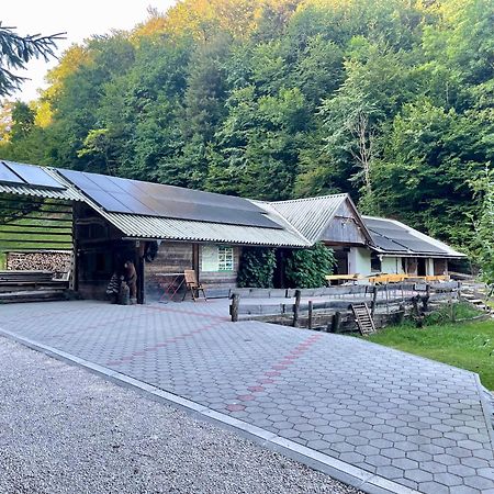 Wooden Cabin Kamna Gorica Экстерьер фото